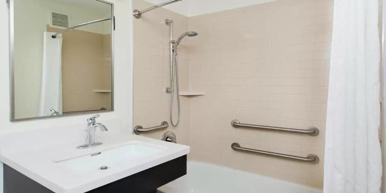 Mainstay Suites - Wichita Ne Экстерьер фото